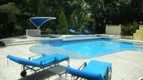 Гостиница Casa Campestre El Peñon 5 Habitaciones  Хирардот